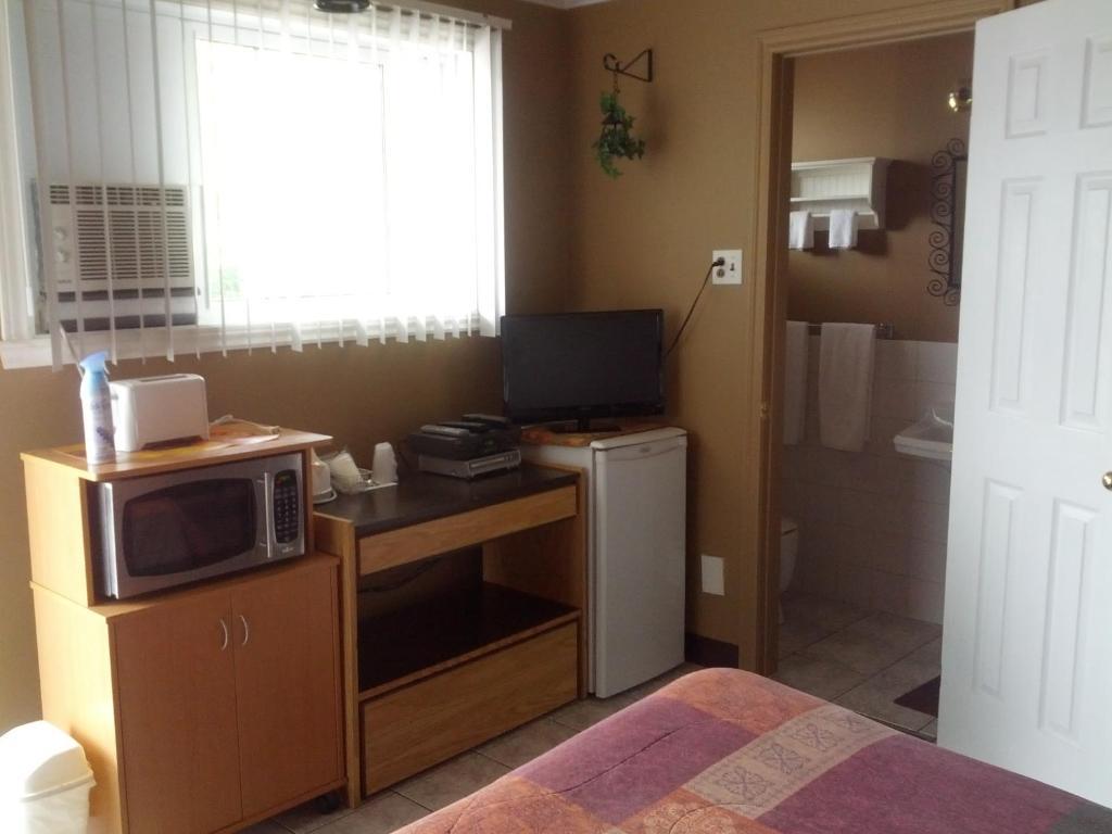 Motel Montgolfiere Jp Saint-Jean-sur-Richelieu Bilik gambar